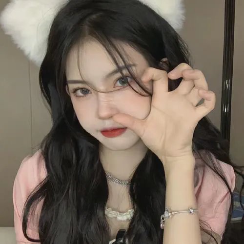 大老千与小妖精